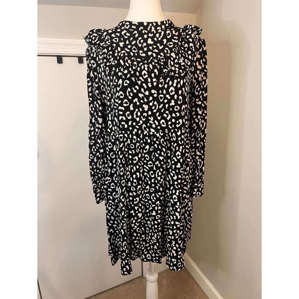 böhme Black White Ruffle Long Sleeve Dress Medium Animal Print Shift‎
